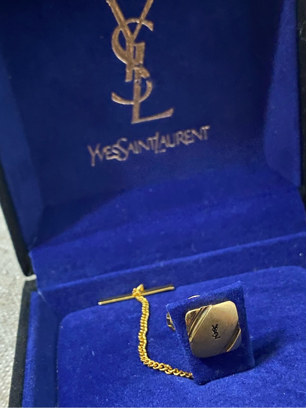 Vintage Yves Saint Laurent Men's YSL Tie Tack Gold Tone Pin Chain Original Box